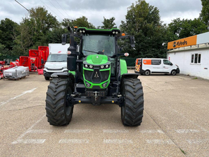 Tracteur DEUTZ-FAHR 6135 4WD avec boîte de vitesses, livraison rapide et qualité supérieure, conçu pour une agriculture efficace dans le monde entier - Product Image 4