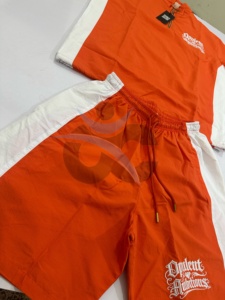 Conjunto ORCAFITS Personalizado de Camiseta Naranja con Media Cremallera y Pantalones Cortos, Transpirable, Ligero, de Nailon, Cortavientos, Unisex, Corte Regular - Product Image 4