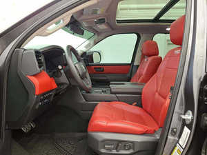 2024/2025 Ultra-Luxury SUV Automatic 4-Seater 4WD Diesel with <b>Panoramic</b> Sunroof 360 Rear <b>Camera</b> Leather Seats Xenon Headlights - Product Image 4