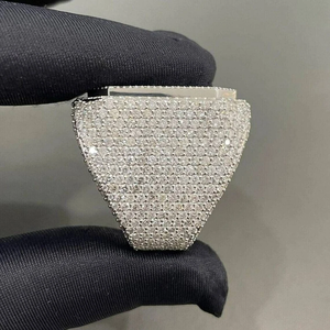 14K ททูโทนสีทองเงินชุบ4Ct บาแกตแท้ Moissanite แหวนคลัสเตอร์ของผู้ชายสร้างขึ้นอย่างประณีตด้วยรายละเอียดที่ประณีต - Product Image 2