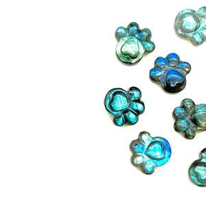 Abalorio de Labradorita Natural Tallado en Forma de Huella de Perro, Calidad Premium, Parte Trasera Plana, 13 mm, Joyería para Mascotas - Product Image 5