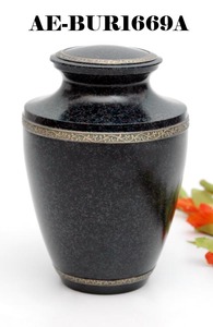 Urna de cenizas humanas para adultos de latón hecha a mano, cremación funeraria duradera, diseño artístico para el recuerdo de los seres queridos - Product Image 2