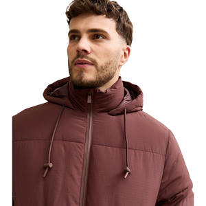 Chaqueta acolchada de invierno transpirable ecológica a prueba de viento impermeable de alta calidad con logotipo personalizado OEM para hombre con relleno de poliéster - Product Image 3