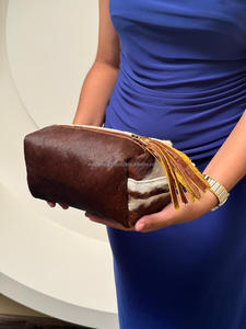 Organizador de artículos de tocador de cuero de piel de vaca de nuevo diseñador, Kit de afeitado para hombre y mujer, bolsas de cosméticos de viaje para el pelo, bolsas de maquillaje - Product Image 3