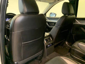 Mazda CX-90 Plug-in 2024 Usado en Excelentes Condiciones - Product Image 5