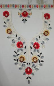 Cuello de cuello bordado listo para festivales en red con detalles de lentejuelas para vestidos étnicos Kurtis Sari blusa Uso de sastrería - Product Image 6