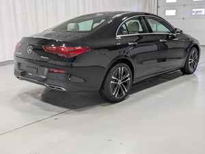 Mercedes-Benz CLA 250 AWD 4MATIC Coupé 2025, Motor 2.0L de 4 Cilindros en Línea Turbo con Tecnología Mild-Hybrid - Product Image 3