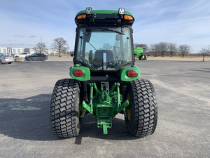 รถแทรกเตอร์คุณภาพสูง John Deere 4066R รุ่นอเนกประสงค์ 30 แรงม้า 45 แรงม้า คุณภาพพรีเมียม ซื้อเลย ส่งเร็ว ขายส่ง ทนทาน เกียร์คุณภาพสูง - Product Image 4