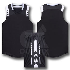 Conjunto de Uniforme de Baloncesto Personalizable de Alta Calidad con Logotipo Sublimado, Talla Grande, Ropa de Baloncesto para la Temporada de Verano - Product Image 1