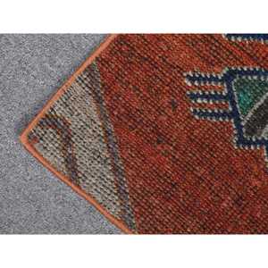 Tapis turc vintage, tapis de 1,2 x 2,4 pieds, petit tapis camouflage rouge - Product Image 5