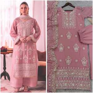 Femmes Designer Kurta Sharara Dupatta ensemble mode attrayante pour pakistanais tenue de fête de mariage robe en gros à Surat - Product Image 4