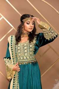 Nueva llegada de color sólido vestidos bordados para las mujeres a precios al por mayor Original hecho a mano Afghani Vestido de manga larga para adultos - Product Image 6