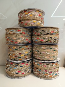 Tela de encaje bordada floral colorida con patrones intrincados para una moda de gama alta vibrante y detallada - Product Image 5