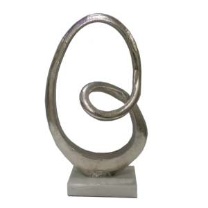 Escultura Industrial Moderna de Aluminio con Aspecto Metálico Crudo, Ideal para Interiores de Loft y Estudios Contemporáneos - Product Image 4