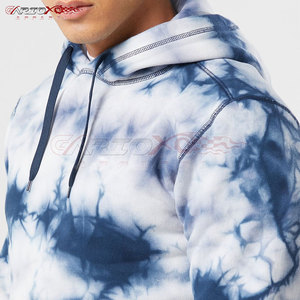 Sudadera con capucha básica para hombre con diseño Tie Dye y bolsillo frontal para todos los días Street Style Fashionable Basics Tie Dye Hoodie - Product Image 6