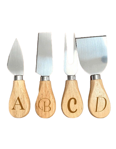 Nouvel arrivage : Ensemble de couverts en acier inoxydable au design attrayant, avec outil à fromage en métal et manche en bambou - Product Image 4