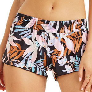 Pantalones cortos deportivos para correr en la playa de verano para mujer, LICRA transpirable de secado rápido con logotipo personalizado con patrón lavado, venta al por mayor para niñas y mujeres - Product Image 3