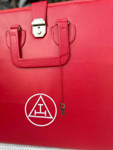 Étui pliable 5L en cuir rouge de haute qualité pour tablier de maître de la franc-maçonnerie, avec poignée, service OEM/ODM, certifié IP67 - Product Image 3