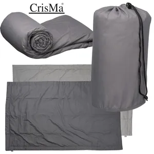 Couverture de voyage personnalisée pour les amateurs de gadgets - Product Image 1