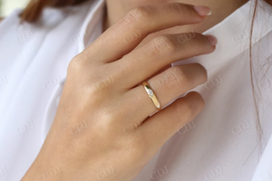 Jeu de lunettes Marquise Lab Grown Diamond Bold Solitaire Ring 14k Soli Gold Dome Bezel Set Bague de fiançailles Pinky Diamond Manufacturer - Product Image 4