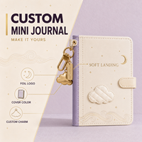 LABON Carnet de poche A7 personnalisé à couverture souple en PU crème lavande avec breloque nuage et lune, OEM ODM