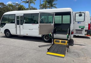 TOYOTA COASTER DELUXE USADA DE 2006 - Product Image 2