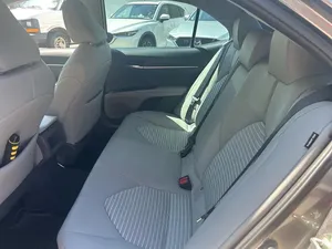 โตโยต้า แคมรี่ เอสอี ปี 2018 - Product Image 3