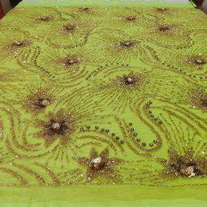 Tissu perlé de luxe en coton de haute qualité avec broderie à la main et paillettes pour robes et robes disponibles au prix d'exportation - Product Image 3