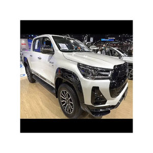 Camion Toyota Hilux puissant avec moteur diesel efficace et système de suspension robuste - Product Image 5