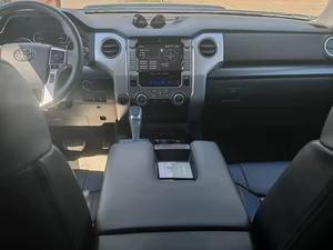 Toyota Crew Max completamente nuevo con todas las opciones - Product Image 3