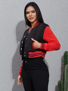 Mujeres Varsity Crop Top Chaquetas Logotipo personalizado Apliques Letras Bordado Parches Lana Recortada Varstiy Chaqueta Mujer - Product Image 6