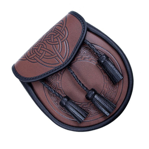 Sporran écossais neuf en cuir véritable avec 3 pompons, Sporran en cuir véritable sur mesure - Product Image 5