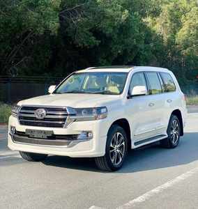 MEILLEURES VENTES TOYOTA LAND-CRUISER GXR V8 5.7L Essence SUV Blanc Transmission Automatique - Product Image 6