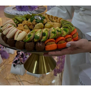 Porte-dessert en métal doré de grande qualité fait à la main pour la restauration à domicile-meilleure vente plat de service au chocolat poli - Product Image 3