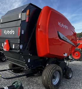Presse à balles hydraulique Kubota BV4160 pour ensilage, foin, paille, balles de riz et herbe, en parfait état - Product Image 5