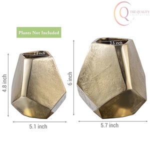 Jarrón de Metal Premium para Espacios Modernos, que Combina Durabilidad, Estilo y Atractivo Decorativo - Product Image 3