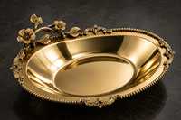 Bol de service en aluminium doré de luxe avec poignée sculptée en forme de fleur |   Bol de centre de table en métal haut de gamme pour mariage et Diwali