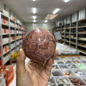 หินแจสเปอร์สีชมพูธรรมชาติจากอินโดนีเซีย ขายส่ง รูปทรงกลม งานฝีมือ คริสตัลบำบัด ขัดเงาอย่างประณีต - Product Image 4