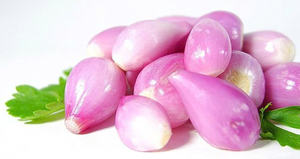 หอมแดงปอกเปลือกแช่แข็ง/แยกชิ้นแช่แข็งอย่างรวดเร็ว/คุณภาพการส่งออกพรีเมี่ยม/พร้อมใช้งาน - Product Image 3