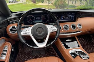 รถเบนซ์ S560 Cabriolet ปี 2019 สภาพดี ไมล์ 14 พัน กม. เจ้าของเดียว เครื่องยนต์ V8 Twin-Turbo พร้อมอุปกรณ์ครบครัน - Product Image 4