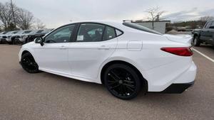 (H&S) Auto Usado Camry SE 2026 - Product Image 2