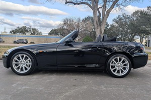 Honda S2000 d'occasion 2007 – Véhicules d'occasion de haute qualité disponibles au prix d'usine - Product Image 2