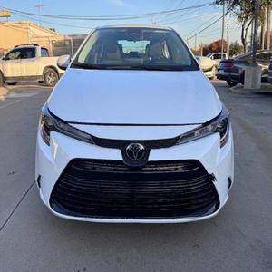 EXCELLENT ÉTAT Toyota Corolla LE 2025 - Product Image 1