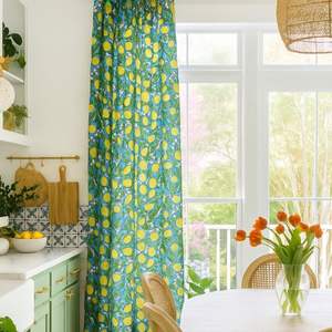 Tela de Algodón Estampada a Mano con Bloques Indios, Estilo Clásico, Estampado Floral, Bloqueador de Luz Total para Moderno - Product Image 1