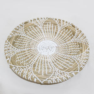 Artex Dong Thap Factory Woven Boho Straw Wall Decor Décoration rustique faite à la main pour les intérieurs de maison naturels - Product Image 2