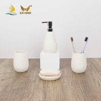 Ensemble d'accessoires de salle de bain en résine durable comprenant un distributeur de savon Boîte à mouchoirs Porte-brosse à dents Ensemble de toilette stocké Hôtel Maison