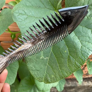 Peigne en corne de qualité naturelle Ciseaux de toilettage pour barbe Brosse à moustache et kit de peigne Ensemble cadeau pour barbe Sac d'Inde BY HF CRAFTS - Product Image 1