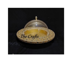 Bandeja de dátiles de diseño antiguo con cúpula en metal y aperitivos de madera Bandeja para servir con cúpula de vidrio al precio más barato - Product Image 6