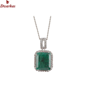 Collier pendentif élégant et luxueux en argent sterling 925 avec zircon cubique vert et pierres multiples en forme de goutte d'eau ovale, modèle Dwarkas DP00528pCAED - Product Image 4