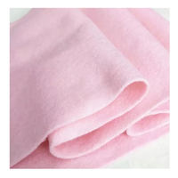 Matériaux de vêtements/Tennis de qualité supérieure, tissu Non tissé en feutre perforé à l'aiguille, Texture unie 100% Polyester, produit au Vietnam